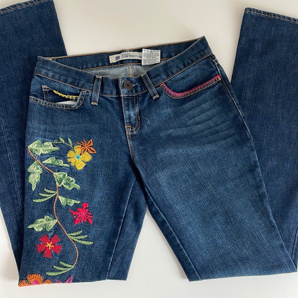 [ GAP Original Low Rise Flare Colorful Western Boho Floral Embroidered Jeans ] 2